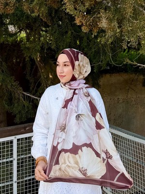 Minel Eşarp 34 Minelesarp Manolya Desen Çifttaraflı Bordo Renk