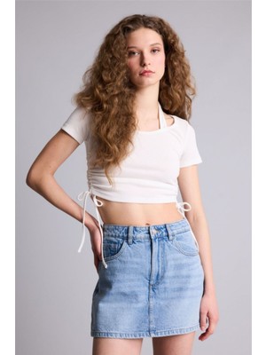 DeFacto Fitted Halter Yaka Kısa Kollu Tişört G7955AX26HS