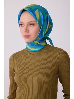 Belli Geometrik Desen Ipek Twill Eşarp  - 2026 Ilkbahar-Yaz (T)  4327-82