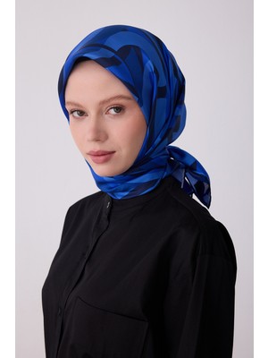 Belli Geometrik Desen Ipek Twill Eşarp  - 2026 Ilkbahar-Yaz (T)  4327-84