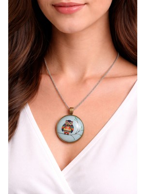 Herşey Nota Renkli Baykuş Figürlü Gümüş Renk Zincir Kolye Unisex 60 cm Metal Tasarım