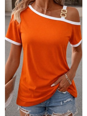 Evyora Kadın Kısa Kollu Tek Omuzu Açık Askı Toka Detaylı Viskon Bluz