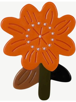 Yargıcı Çiçek Formlu Broş
