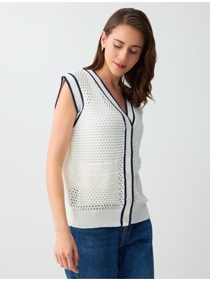 Jimmy Key Kırık Beyaz Pamuklu Rahat Kesim Cep Detaylı Ajurlu Triko Yelek