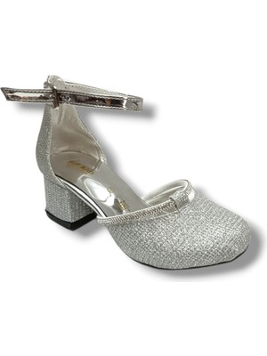 İremsu Iremsu 7555-26 Simli Şerit Taşlı Topuklu Karnıyarık Kız Çocuk Babet 31-36