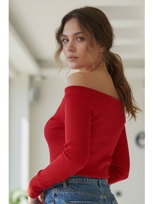 Evavi Kadın Baskısız Kırmızı Kayık Yaka Bluz