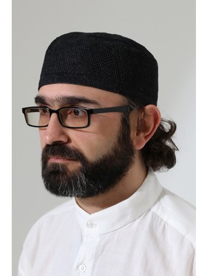 İhvan Online Sık Örgü Kalıp Namaz Takkesi, Dik Duruşlu Takke Siyah