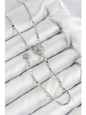 DS LLC Ietaks™ Pirinç Zirkon Taşlı Ezme Zincirli Madalyon Model Gümüş Renk Y Kolye