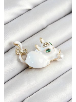 DS LLC Ietaks™ Zirkon Taşlı Inci Detaylı Beyaz 3D Kedi Figürlü Gold Renk Kadın Broş