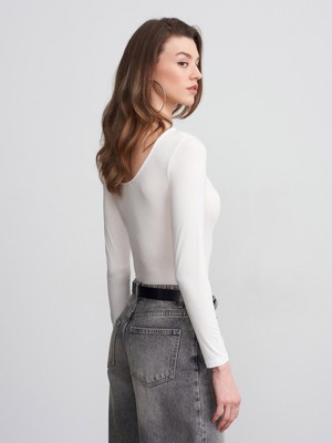 Dilvin 32776 Oval Yaka Bodysuit-Ekru