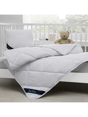 Pierre Cardin Bebek Yastığı 35 x 45 cm Beyaz Mikrofiber Dış Materyal Orta Sertlik Özellikli Silikon