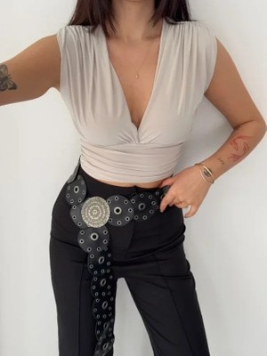 Uslucan Alışveriş Vatkalı Kolsuz V Yaka Drapeli Crop Bluz Likralı Fit - Boyalı Gri