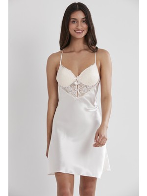 Pierre Cardin  Saten Dantelli Gecelik  - 680