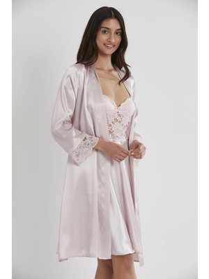 Pierre Cardin  Pierre Cardin Dantel Detay Saten Gecelik Sabahlık Takımı 4265