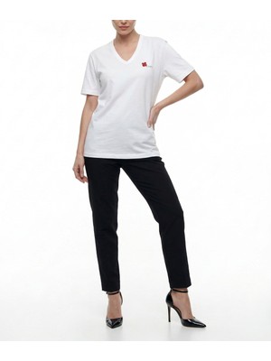 Societa Ekru Nakış Detaylı Kısa Kollu V Yaka T-Shirt 19938