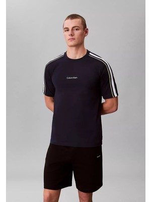 Calvin Klein Erkek Regular Fit Yuvarlak Yakalı Omuzları Şerit Çizgili Kısa Kollu Lacivert T-Shirt LVGMS6K103-0PP