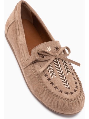 Limoya Darya Vizon Süet Nakışlı Makosen Ayakkabı Kadın Loafer