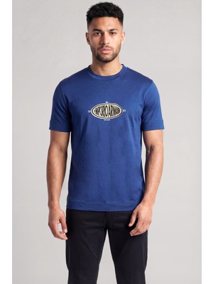 Emporio Armani Erkek Regular Fit Yuvarlak Yakalı Logo Tasarımı Kısa Kollu Lacivert T-Shirt EM004916 AF13747-UB093