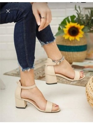 Bay Armedon Kadın Tek Bant Ten Cilt Abiye Sandalet Klasik Topuklu Ayakkabı  5 cm