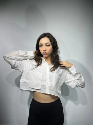 Çift Kat Görünümlü Crop Gömlek