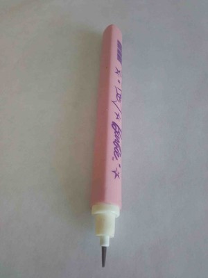 Barbie Yumurtlayan Kalem 🏰