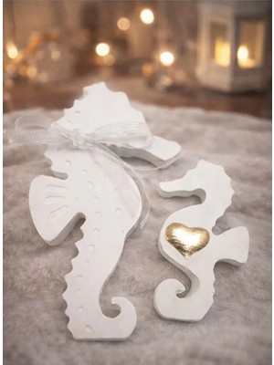 Yoyomold Deniz Atı Beyaz-Altın Kalpli 2'li Set Sunumluk-Tasarım Biblo