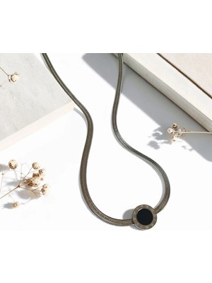 Luna Jewelry Kadın Gümüş Renk Roma Rakamlı Siyah Taşlı Italyan 316 L Çelik Zincir Kolye