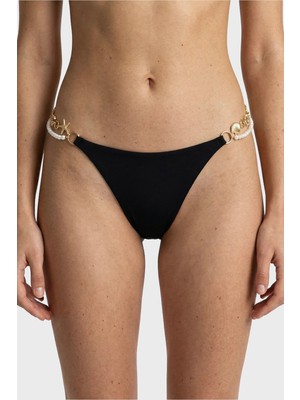 Guess Zincirli Brezilya Bikini Alt E6GO00KF412 Bayan Bikini Altı E6GO00 KF412 Jblk