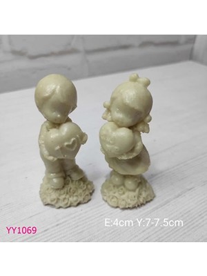 Yoyomold YY1069-SEVGILI Kız Erkek Elinde Kalp Tutan Model Silikon Kalıp