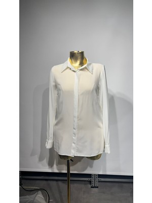 Yakası ve Kolu Uzun Payetli Gömlek