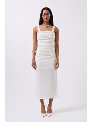 Infivento Yırtmaç Detay Sırt Dekolte Elbise