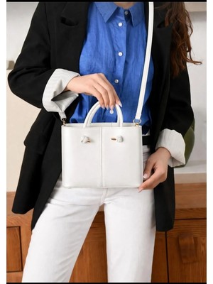 Özüm Çanta Kadın 3 Bölmeli Uzun Askılı  Kol ve Omuz Çantası Beyaz
