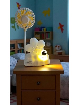 Famemus Accessory Astronot Masa Üzeri Hem Gece Lambası Hem Fan 22 cm