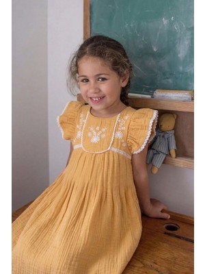 Cigit Organik Nakışlı Müslin Kız Elbise 2-10 Yaş Pastel Sarı