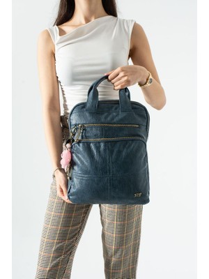 Baginn Vegan Deri Kadın Sırt Çantası Laptop-Evrak Sırt Çantası 33*25 cm Işıklı Charm Hediyeli