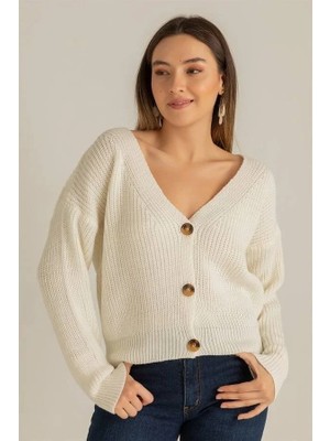 Bej Düğmeli V Yaka Triko Hırka