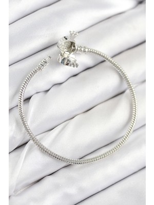 Oska Global Pirinç Charm Zirkon Taşlı Taç Model Gümüş Renk Kadın Bileklik - Lisinya