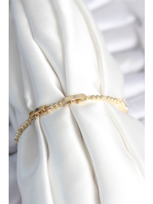 Oska Global Pirinç Gold Renk Zirkon Taşlı Kalpli Model Kadın Bileklik - Lisinya