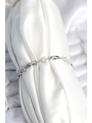 Oska Global Pirinç Gümüş Renk Kalp Model Kadın Bileklik - Lisinya