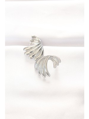 Oska Global Pirinç Gümüş Renk Küpe - Lisinya