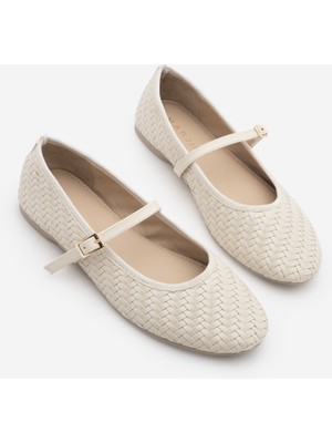 Marjin Kadın Yuvarlak Burun Bantlı Örgü Desen Günlük Babet Avinel Ekru