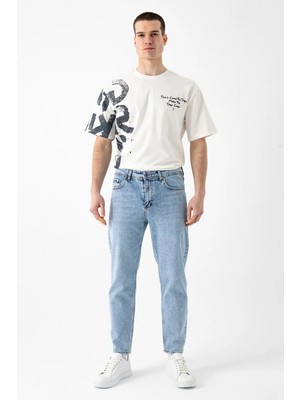 i8 Denim Tapered Jean