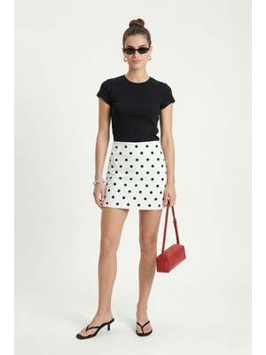 Ritnice Kadın Polka Şortlu Astarlı Beyaz Puantiye Dokuma Mini Etek