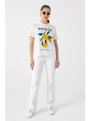 i8 Denim Straight Jean