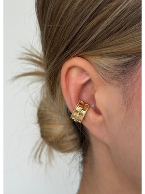 KİLİGİSTANBUL Sıralı Yıldızlı Cuff  (Kulak Deliği Olamadan Kullanım)