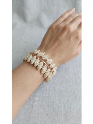 Krem Yaprak Hasır Kelepçe