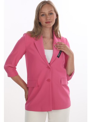 White Diamond Kadın Iki Düğmeli Yakası Detaylı Blazer Ceket