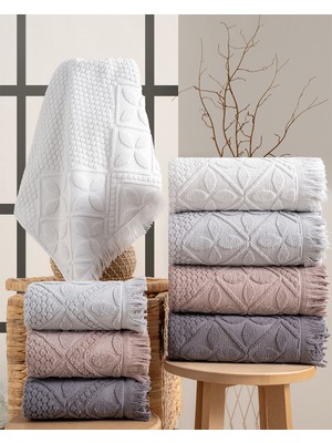 Hazangülü Collection Buldan Üretimi Çeyizlik Deluxe Jakarlı Lizbon 4'lü Banyo Havlusu I 70X140