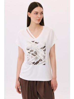 Daido Kadın Yaka Detaylı Desenli Pamuklu Penye Bluz 6243 Ekru