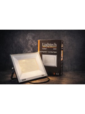 Lightech 200W Slim LED Projektör - IP66 Su Geçirmez - 6500K Beyaz Işık - Dış Mekan Aydınlatma